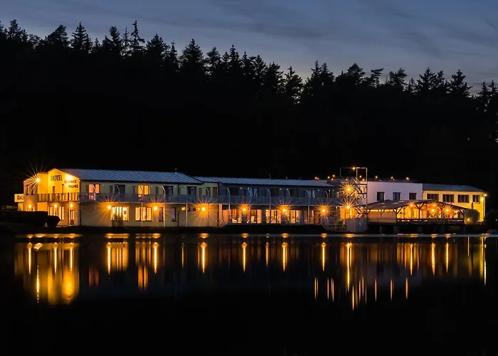Hotel&wellness Knizeci Rybnik * Tábor